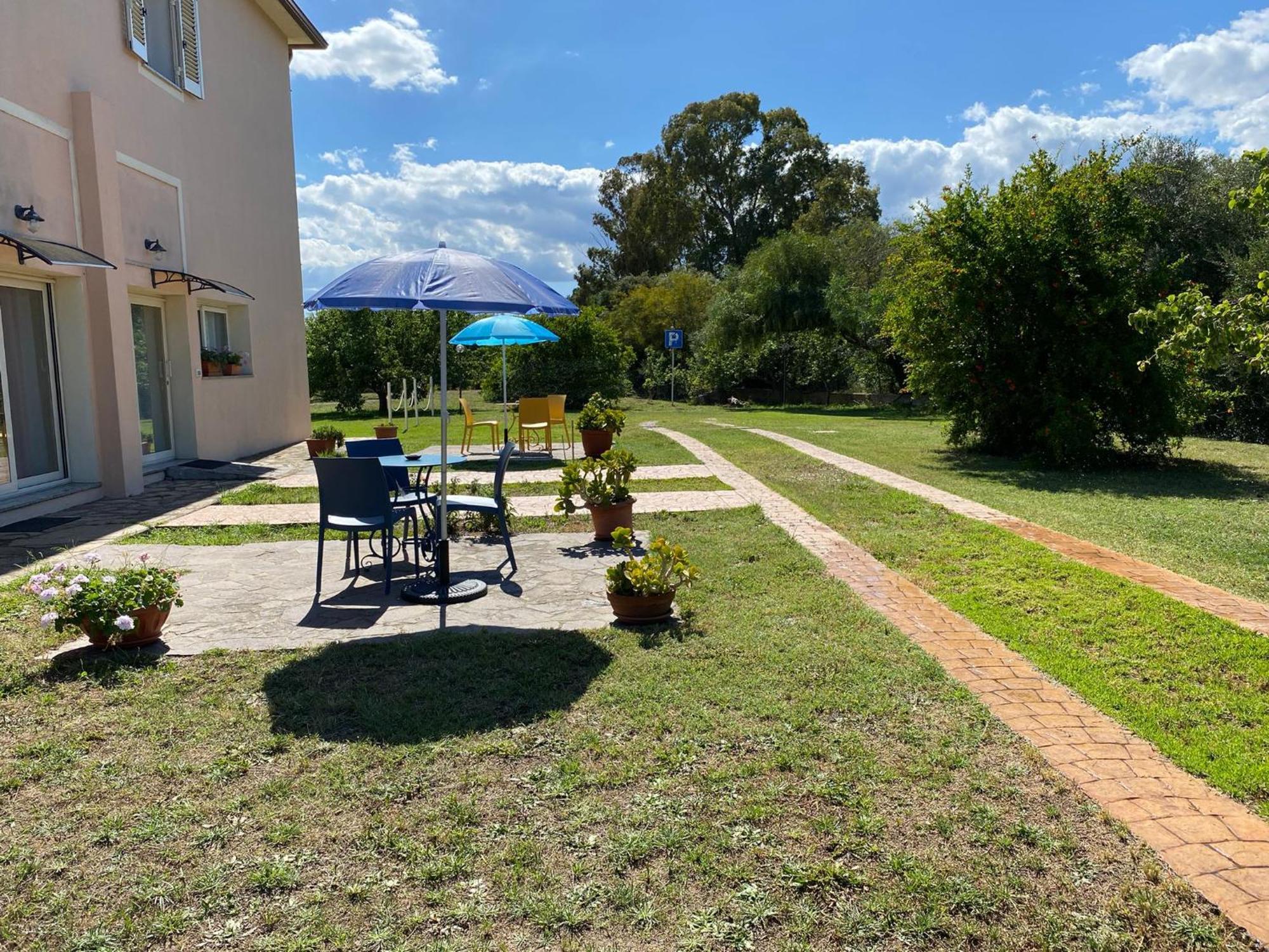 Hotel La Maison Di Zia Annina In Sardegna Olbia Exterior foto